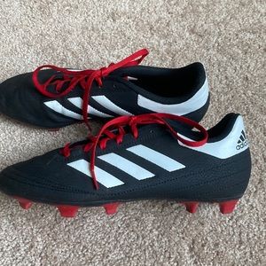 Mens soccer cleat